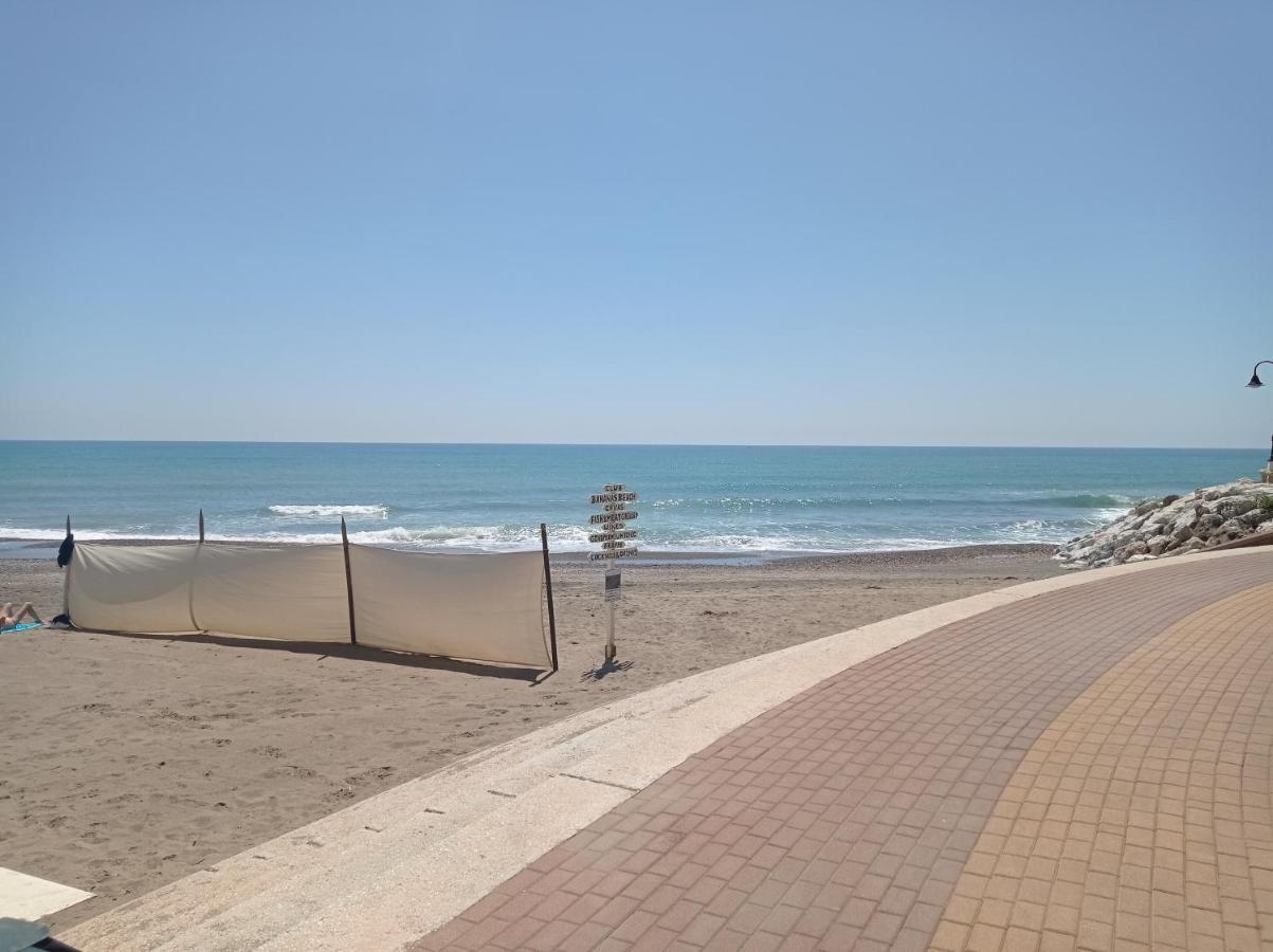 Turisstiko La Roca Chica 4 Appartement Torremolinos Buitenkant foto