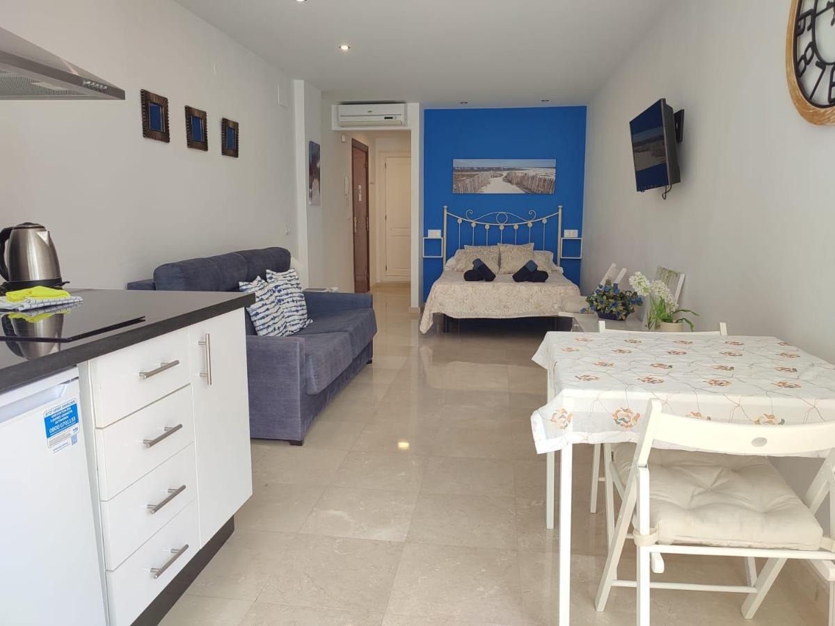 Turisstiko La Roca Chica 4 Appartement Torremolinos Buitenkant foto